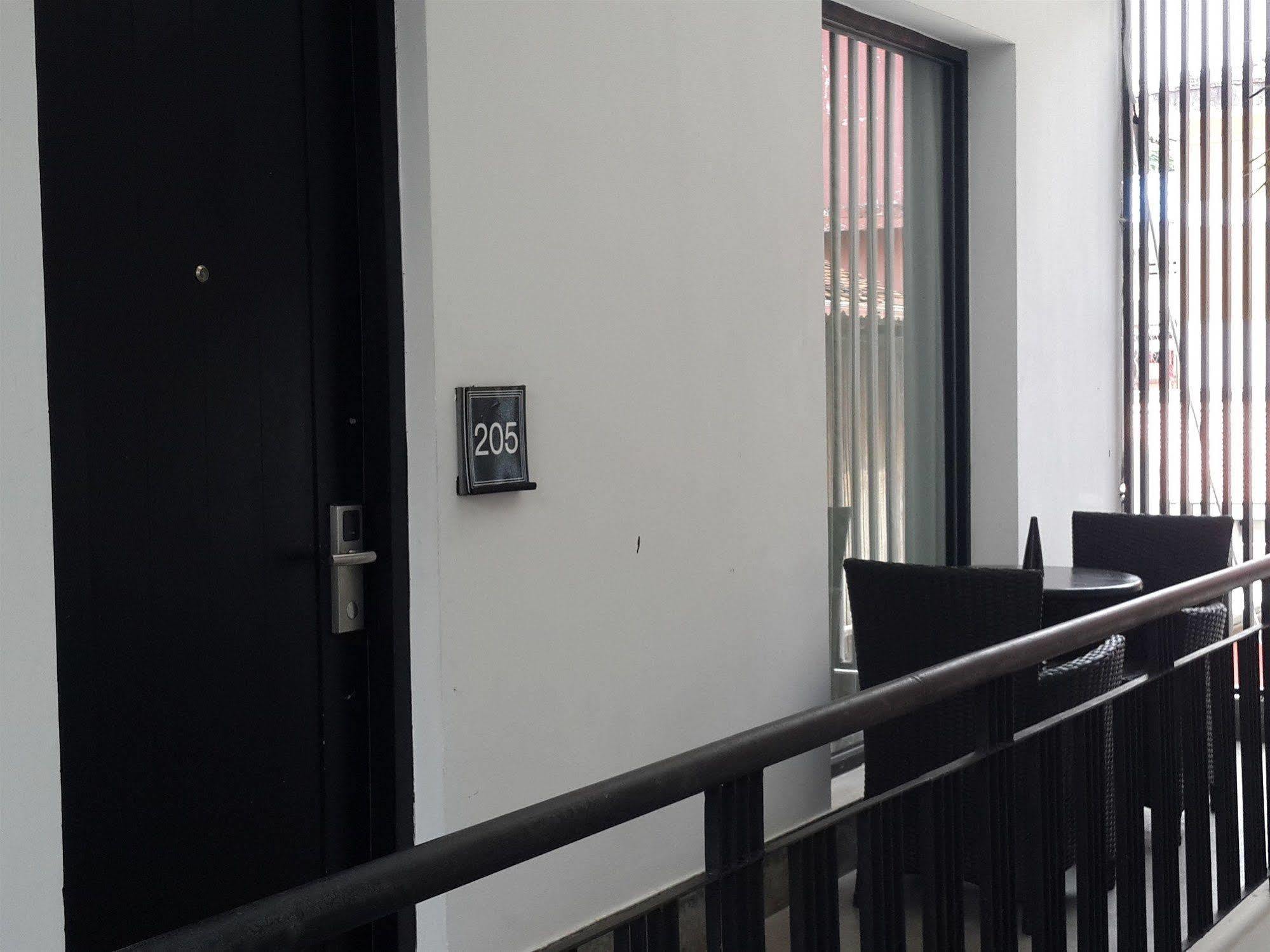 Hotel Ofuro Phnom Penh Dış mekan fotoğraf